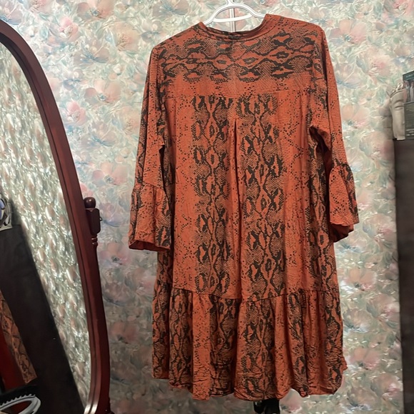 Snake Skin Dress - Picture 2 of 5